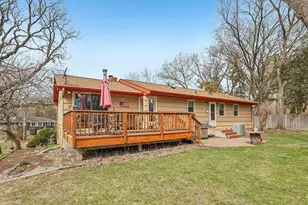 2639 Cedar Crest Rd E, Minnetonka, MN 55305 - Photo 40