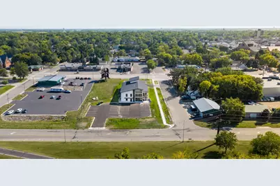 403 3rd Avenue E #Suite 3, Alexandria, MN 56308 - Photo 4