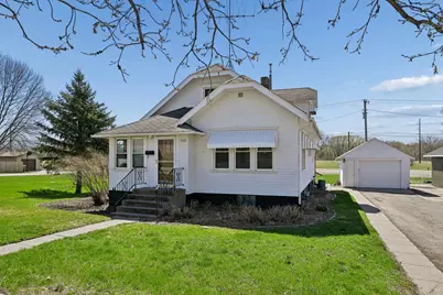 1028 10th Street E, Glencoe, MN 55336 - Photo 1