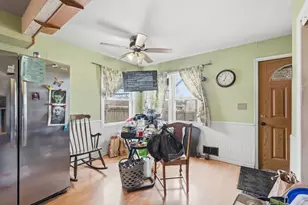 821 Howard St N, Saint Paul, MN 55119 - Photo 6