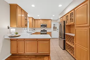 453 Pascal St S, Saint Paul, MN 55105 - Photo 2
