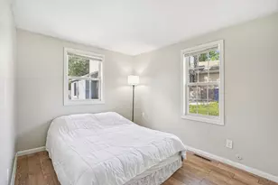 1524 Arlington Ave E, Saint Paul, MN 55106 - Photo 10