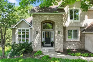 4172 Cashell Glen, Eagan, MN 55122 - Photo 2