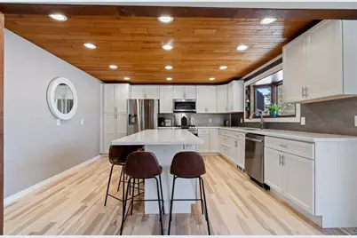 11923 E County Road B, Lake Nebagamon, WI 54849 - Photo 18