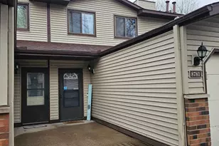 8781 Maplebrook Pkwy N, Brooklyn Park, MN 55445 - Photo 2