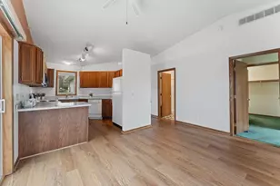 2136 49th Way E, Inver Grove Heights, MN 55077 - Photo 8