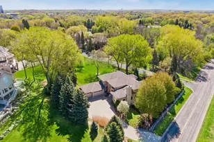 6301 Rowland Rd, Eden Prairie, MN 55344 - Photo 4