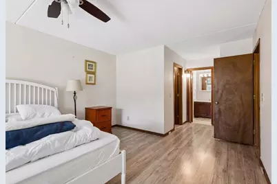 10531 Cedar Lake Road #212, Minnetonka, MN 55305 - Photo 14