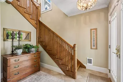 1263 Como Boulevard W, Saint Paul, MN 55103 - Photo 10
