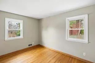 303 Roma Ave, Roseville, MN 55113 - Photo 14