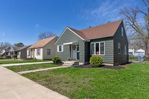 708 13th Ave SW, Austin, MN 55912 - Photo 2