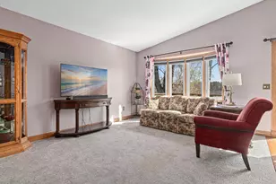 5712 Royal Oaks Dr, Shoreview, MN 55126 - Photo 2