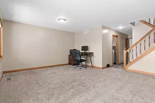 5712 Royal Oaks Dr, Shoreview, MN 55126 - Photo 14