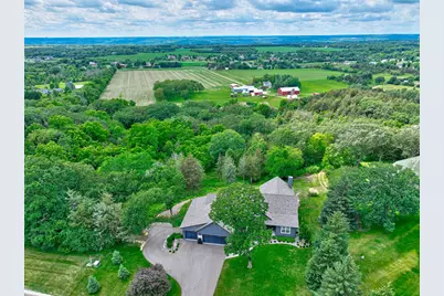 416 Eagle Bluff Drive, Hudson, WI 54016 - Photo 32