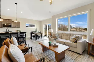 19966 Hiawatha Ct, Lakeville, MN 55044 - Photo 26