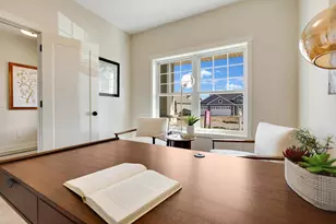 19966 Hiawatha Ct, Lakeville, MN 55044 - Photo 4