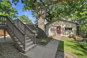 4219 Wentworth Ave, Minneapolis, MN 55409 - Photo 2
