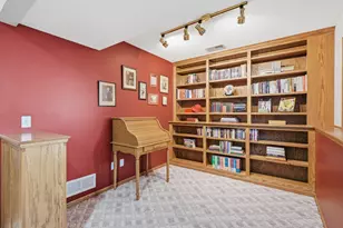 4219 Wentworth Ave, Minneapolis, MN 55409 - Photo 14