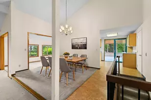 10302 Toledo Cir, Bloomington, MN 55437 - Photo 10