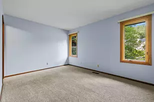 10302 Toledo Cir, Bloomington, MN 55437 - Photo 26