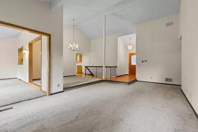10302 Toledo Circle, Bloomington, MN 55437 - Photo 4