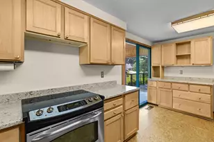 10302 Toledo Cir, Bloomington, MN 55437 - Photo 14