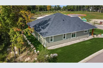 1951 Woods Point, Waconia, MN 55387 - Photo 4