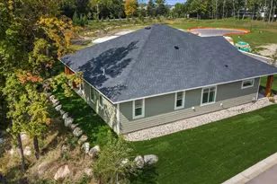 1951 Woods Pt, Waconia, MN 55387 - Photo 4