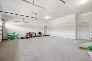 1951 Woods Pt, Waconia, MN 55387 - Photo 40