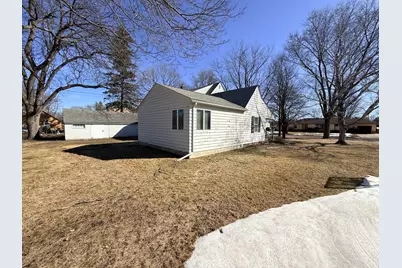 721 7th Street, Walnut Grove, MN 56180 - Photo 4