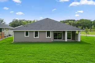 1954 Woods Pt, Waconia, MN 55387 - Photo 4