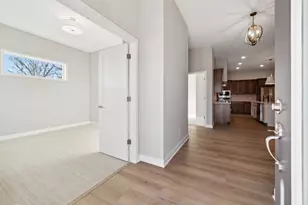 1954 Woods Pt, Waconia, MN 55387 - Photo 4