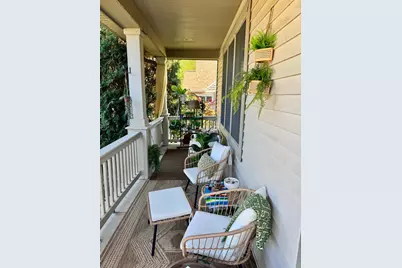 2710 Red Splendor Circle E, Maplewood, MN 55119 - Photo 2