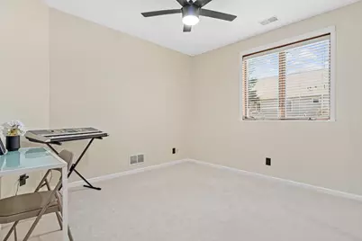 2710 Red Splendor Circle E, Maplewood, MN 55119 - Photo 28