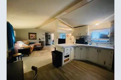 210 Biscayne Lane, Rockford, MN 55373 - Photo 2
