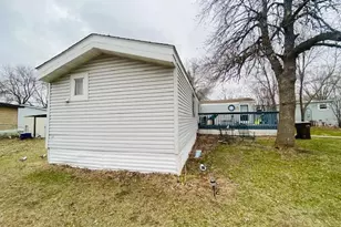 210 Biscayne Ln, Rockford, MN 55373 - Photo 24