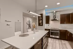 1240 S 2nd St, Minneapolis, MN 55415 - Photo 2