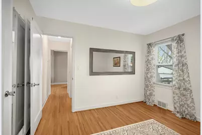 296 Hamline Avenue S, Saint Paul, MN 55105 - Photo 12