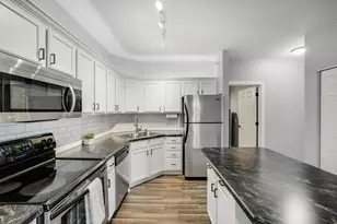 114200 Hundertmark Rd, Chaska, MN 55318 - Photo 2