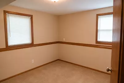 7018 James Avenue N, Brooklyn Center, MN 55430 - Photo 12