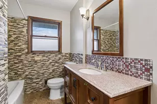 2637 5th Ave E, North Saint Paul, MN 55109 - Photo 20