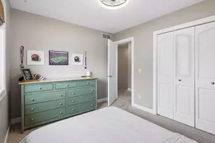 2378 Manuela Dr, Chaska, MN 55318 - Photo 34