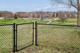 2378 Manuela Dr, Chaska, MN 55318 - Photo 60