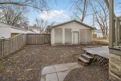 828 Armstrong Avenue, Saint Paul, MN 55102 - Photo 24