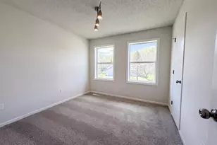 9429 Harkness Ave S, Cottage Grove, MN 55016 - Photo 14