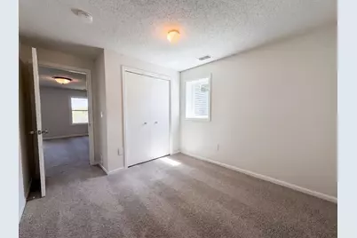 9429 Harkness Avenue S, Cottage Grove, MN 55016 - Photo 16