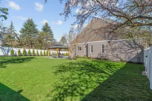 9154 Edinburgh Ln, Woodbury, MN 55125 - Photo 38