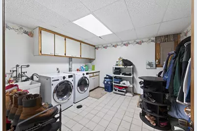 2346 Heights Avenue E, Maplewood, MN 55119 - Photo 36