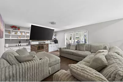 2346 Heights Avenue E, Maplewood, MN 55119 - Photo 12