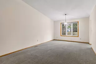 760 Garceau Ln, Vadnais Heights, MN 55127 - Photo 10